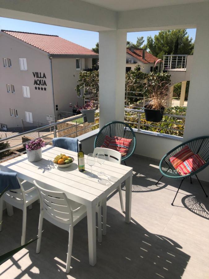 Villa Dani Sea & Pool Apartments Trogir Exterior photo